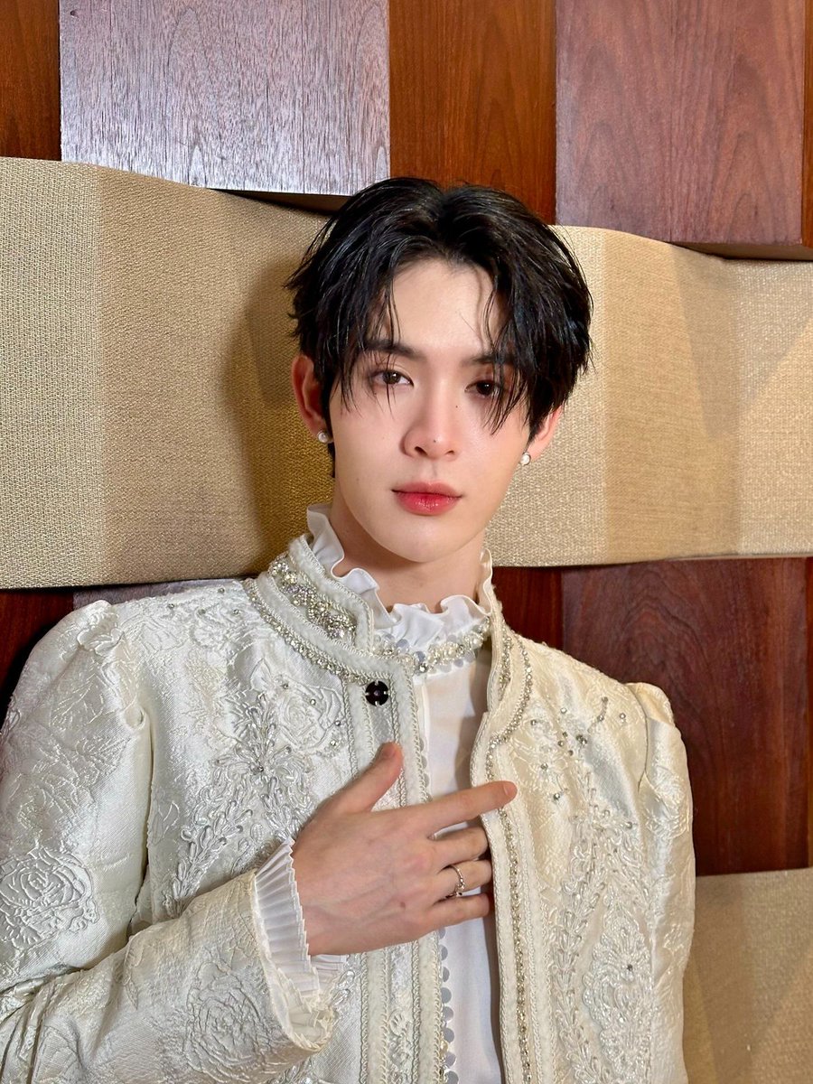 StarFocusTeam's tweet image. Congratulations to James Supamongkon on being nominated
💗2025 STARFOCUS TOP ARTIST💗
🔗Voting Link: starfocus.online/main/255?s=5XP…
🗓️October 16 - 31 (BKK)
@Jamessu_w @JamesSuOfcTH @TrendJames_Su
#JamesSu #JSY