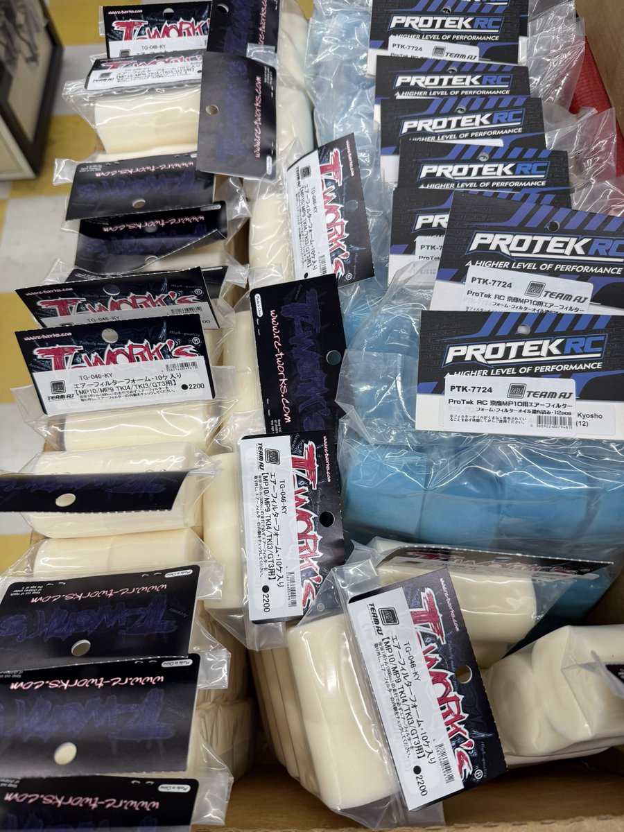 proshopfutaba's tweet photo. Team AJさんから補充完了🫡
https://t.co/pXU89Mzalp
T-WORKS EPバギーホイール各種、
インファーノ用お買いエアフィルター、
超久しぶりな 「JST-XHホルダーVer.2」などなど入荷しております。
#teamaj
#tworks
#protek
#proshopfutaba
#フタバ模型 https://t.co/8HSTe8C0gX