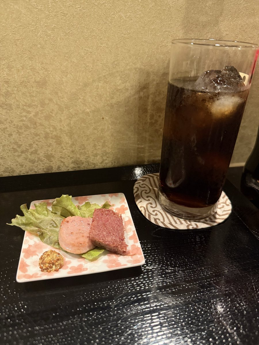 kimataka1967's tweet photo. 昨日　旬菜このはでママの東京土産として腰塚のコンビーフを初めて食べさしてもらいました。めちゃくちゃ美味しかったー。 https://t.co/AP6IODRDTm