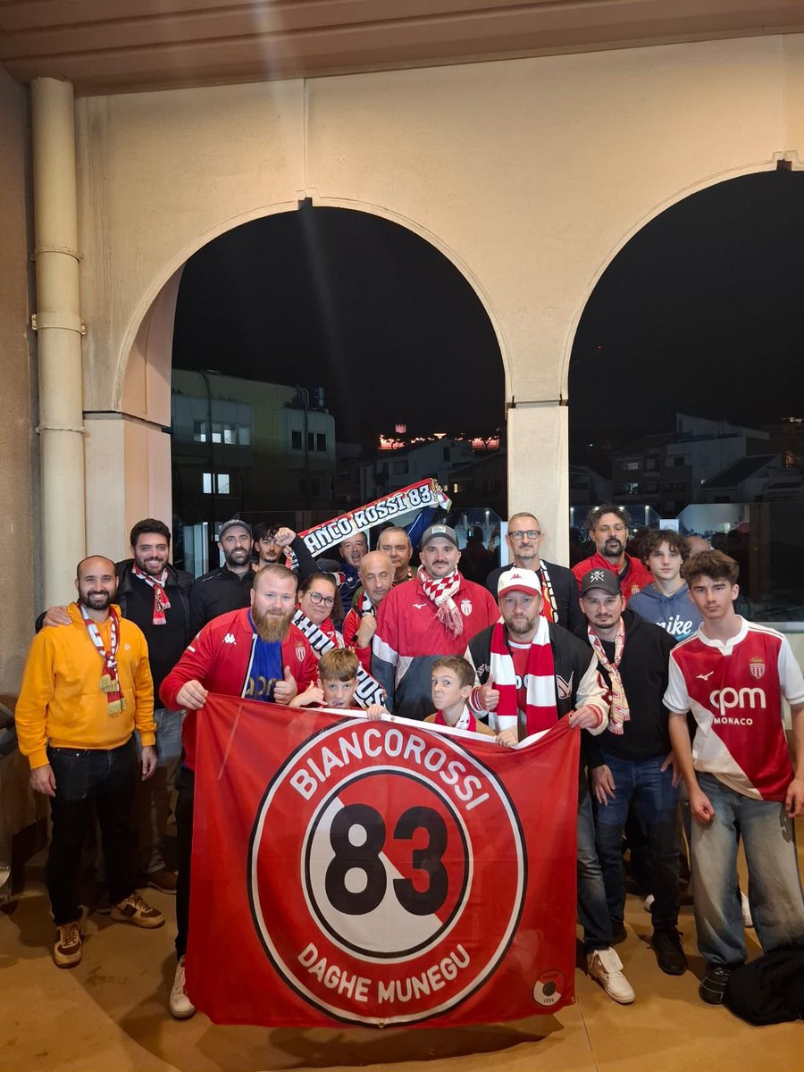 biancorossi83's tweet image. Tous au stade ce mercredi soir, la section varoise des #biancorossi83 pour encourager notre équipe toutes et tous ensemble…Daghe Munegu !!!

Supportons l’AS Monaco  #ASMonaco #CSMMonaco
 #ASMMCI  #br83 #ASMTOT