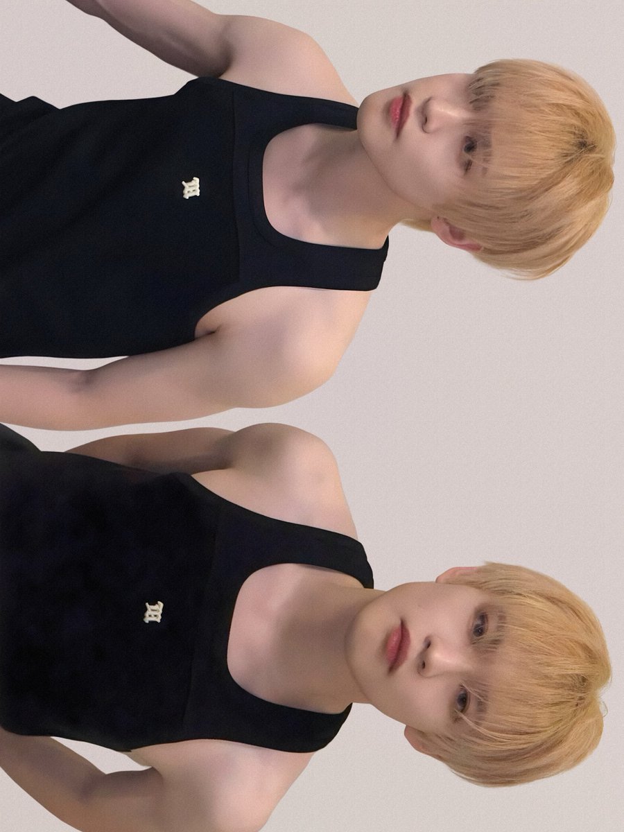chenleveerse's tweet image. this chenle picture 😵💫😵💫😵💫