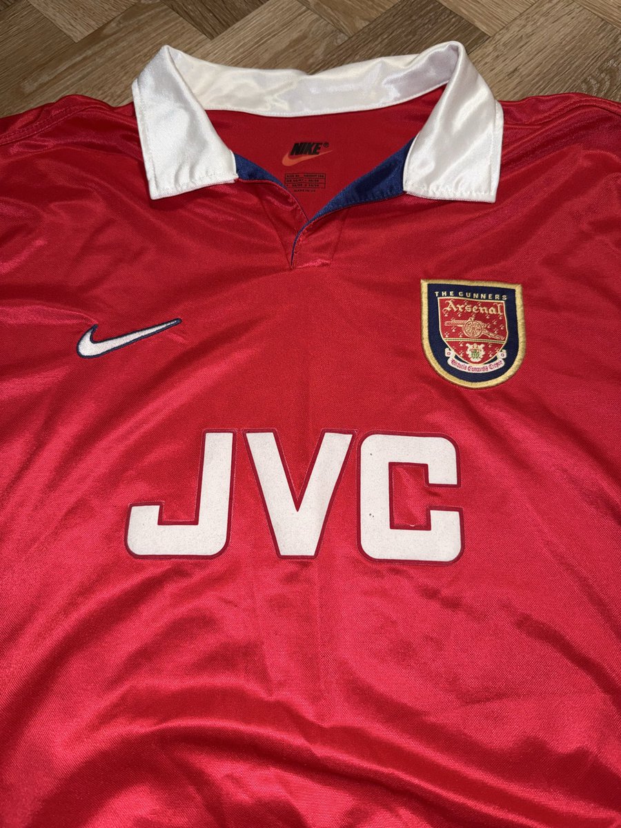 🎟️ RAFFLE 🎟️

🏠 1998/99 Home Shirt – Full patches + nameset

OR

🏟️ 2005/06 Highbury Home – Patches, nameset &amp; Final Game vs Wigan details

Both XL 👕

📩 DM to enter
⚡ Limited spots – don’t sleep on it!
💷 £3 per entry