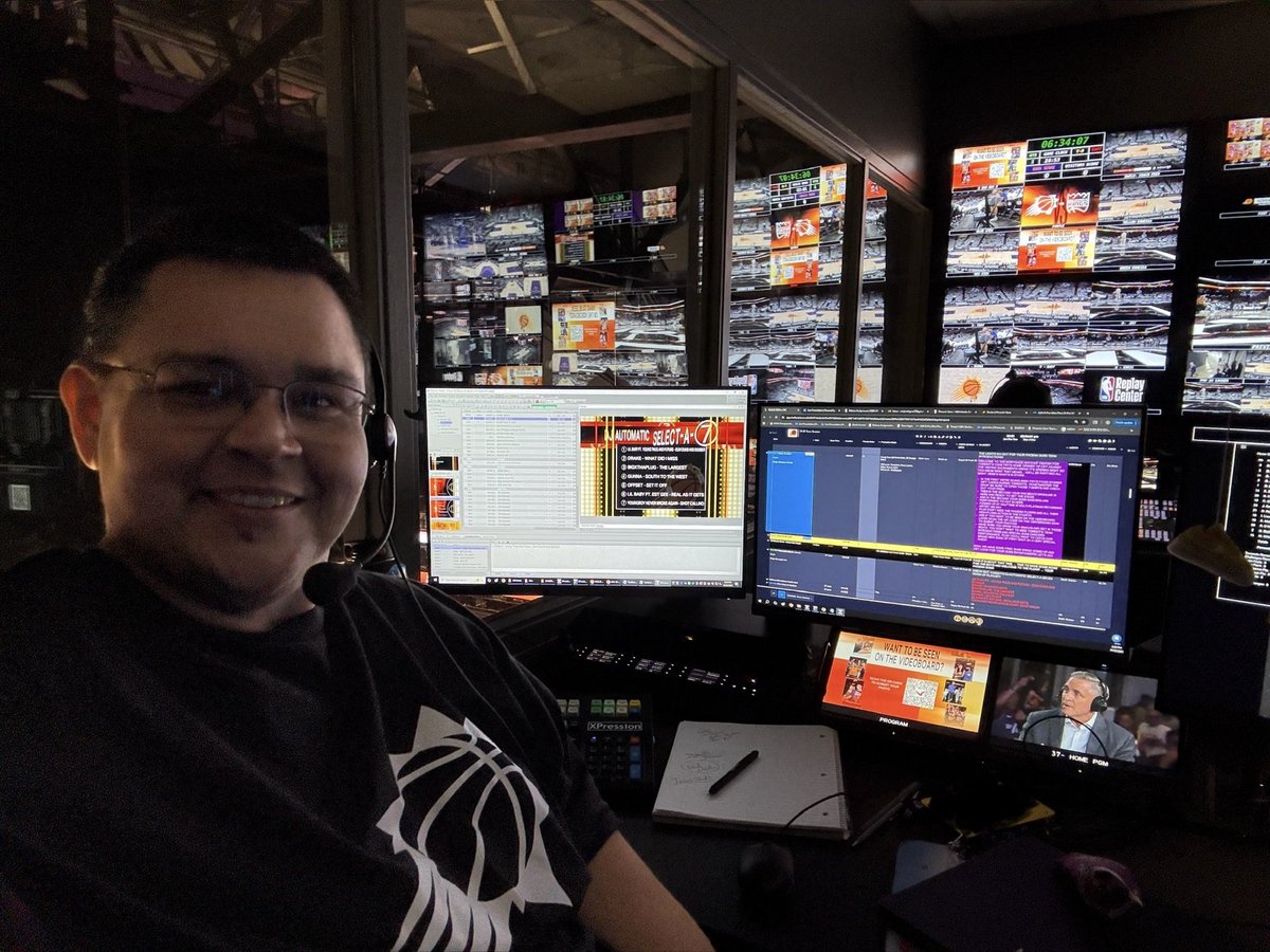 GFXGuyAZ's tweet image. Tonight kicked off my 22nd year with the Phoenix Suns as a graphics operator. The best part of the night was seeing the Suns WIN! #xpression