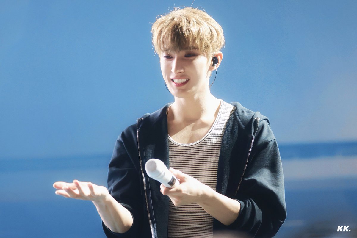 KK0_0218's tweet photo. 🌟
251022 NEW_ in AUSTIN

#도겸 #DK #ドギョム #DOKYEOM #이석민
#SEVENTEEN #세븐틴 https://t.co/VcQRmfWFb1