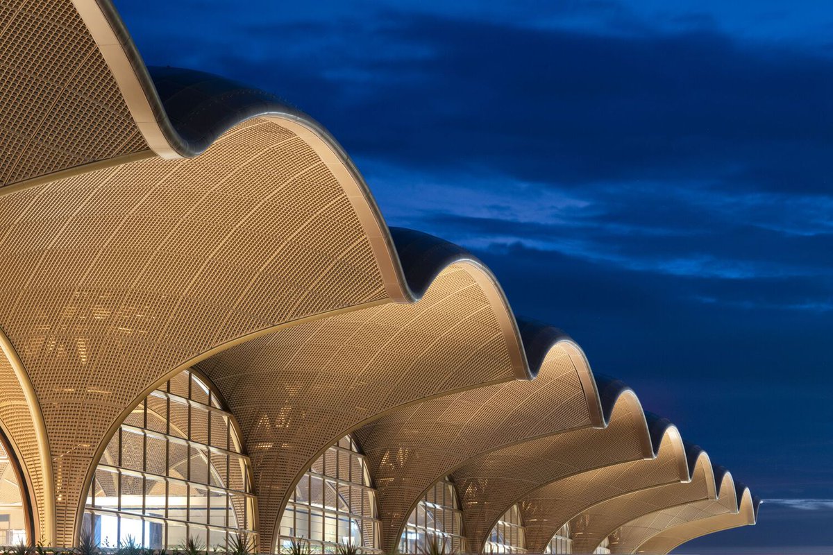 ArchDaily's tweet photo. Techo International Airport Cambodia by Foster + Partners
Cambodia 🇰🇭

https://t.co/dimoKy2vXb https://t.co/zrg81iyJBZ