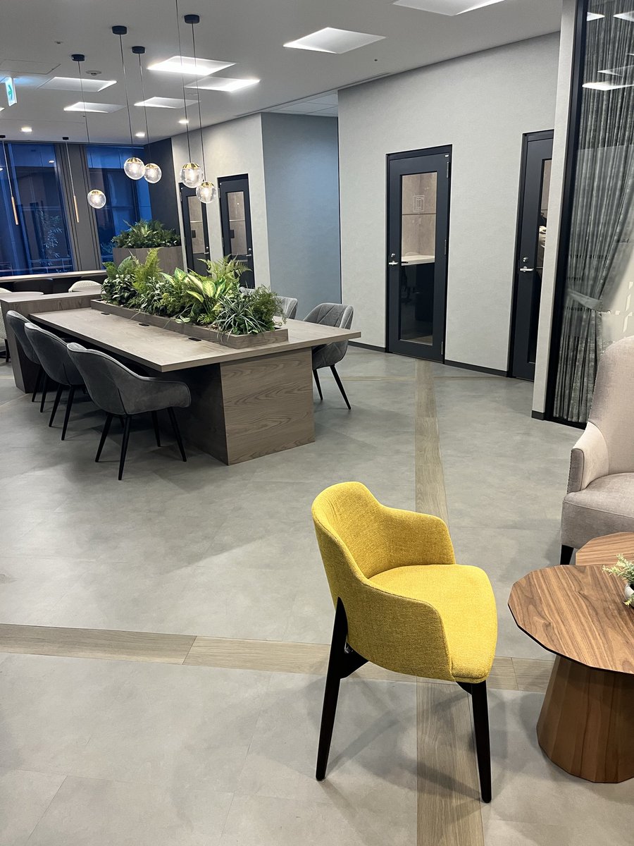 リージャス、都市部には必ずあるから出張の時はとてもありがたい。

福岡のときは天神ビジネスセンターがお気に入り