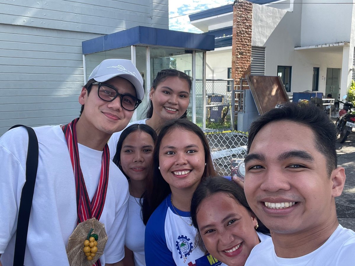 crismarjpeg's tweet photo. touchdown camiguin!!! let’s go rivs!!!

RIVERJOSEPH REIGNS CAMIGUIN https://t.co/F92bfCvj7X