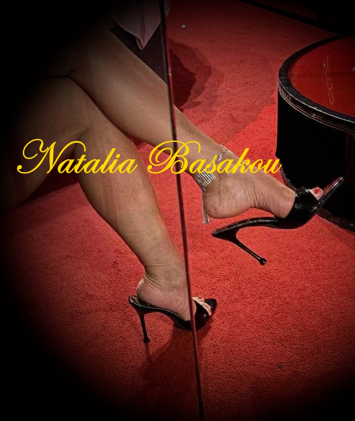 NBasakou's tweet photo. #femalesupremacy #highheels #footfetısh https://t.co/Iuf5FFZeUJ