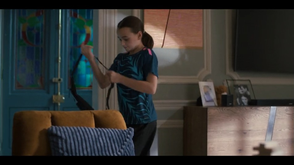 JavaJunkie91's tweet image. I love that they brought Tali to check in with Archie. Would have been needed more  a couple years prior, but better late than never.

The family picture in the background 🥹

#Tonyandziva