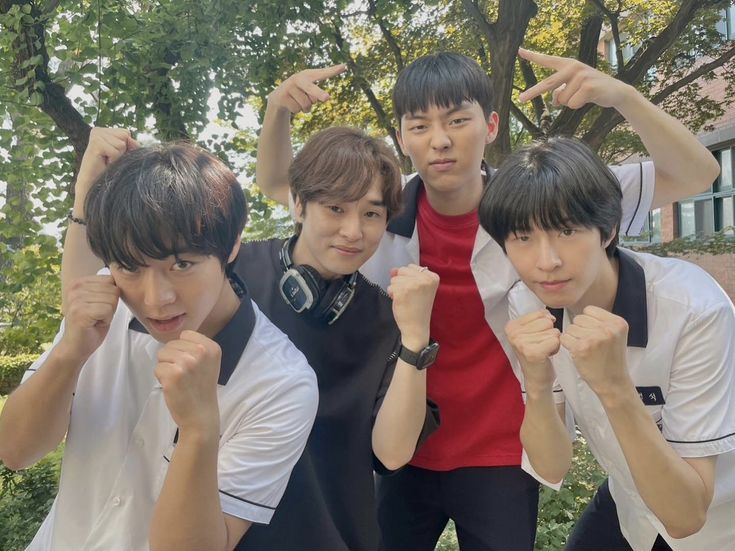 𝐒unn ᢉ𐭩! tweet media