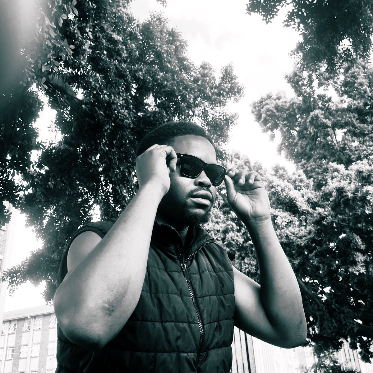 tmm_backup's tweet image. Hello everyone, I need to inform you that my main account, @the_marketmogul, has been suspended by the platform.

Please make sure to follow @tmm_backup to ensure you don&apos;t miss anything. Thank you for your continued support. Let&apos;s get back to work.