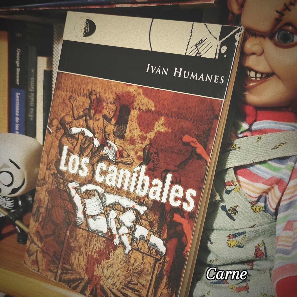 ivanhumanes's tweet photo. 🩸15 años de 'Los Caníbales'🩸
En 2011, el libro de relatos 'Los Caníbales' salió a cazar, dejando un rastro de piernas y brazos por el camino.
Hoy celebro a los lectores que se atrevieron a morder.
#TerrorLiterario #LosCanibales #TeoriaDelGranInfierno #LiteraturaOscura https://t.co/9v1PyF0foD