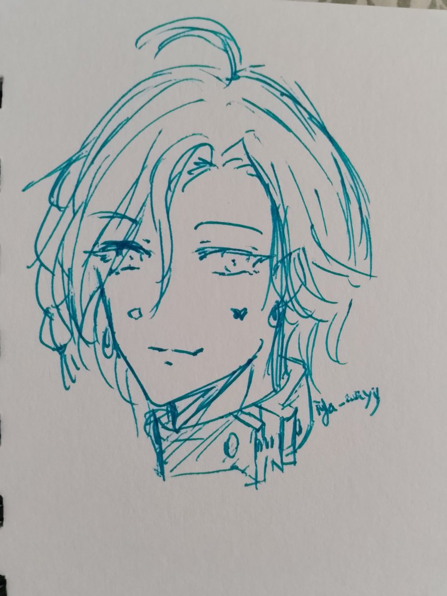 *seeing tweets about the fsp boys perceiving tweets* I'd be more confused if they don't actually LMAO

Anyway a pen doodle of that one guy liron something something heart

I haven't drawn for awhile oop