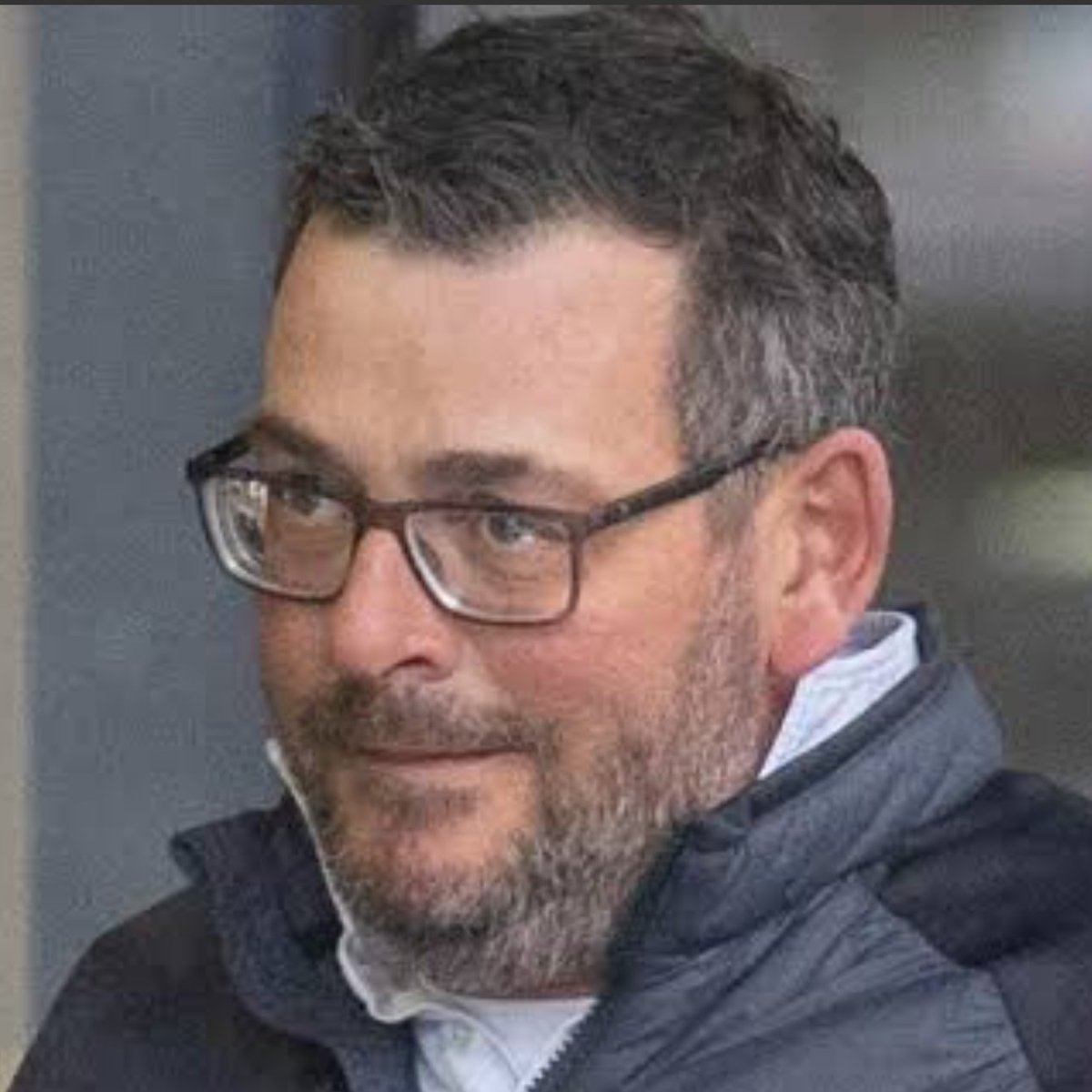 Ausbobsmit's tweet image. Bloated pensioner Dan Andrews receives $11,000 every fortnight from our pockets. The smug cunt is also raking in millions through his Beijing linked businesses without it affecting his pension.