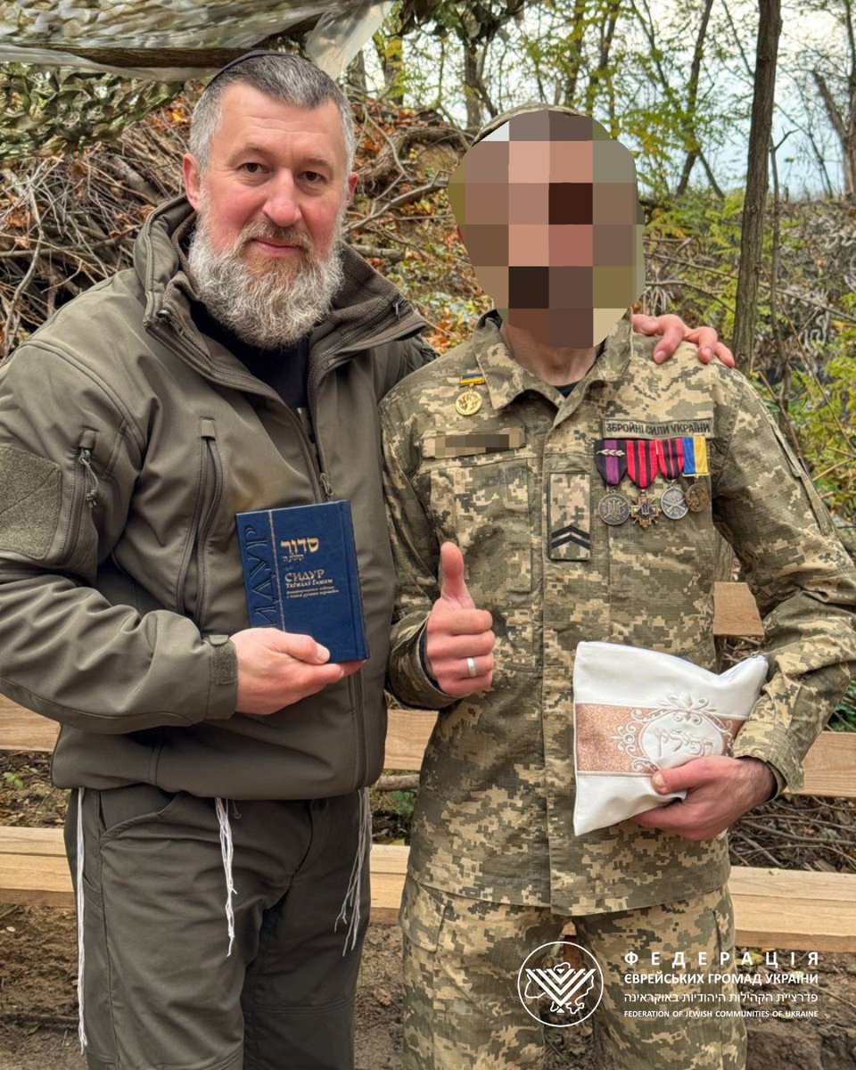 FJCU's tweet image. Yaakov Synyakov, the #chaplain of the #FJCU has recently visited positions held by the Ukrainian Armed Forces, providing soldiers with spiritual, psychological, and material support.