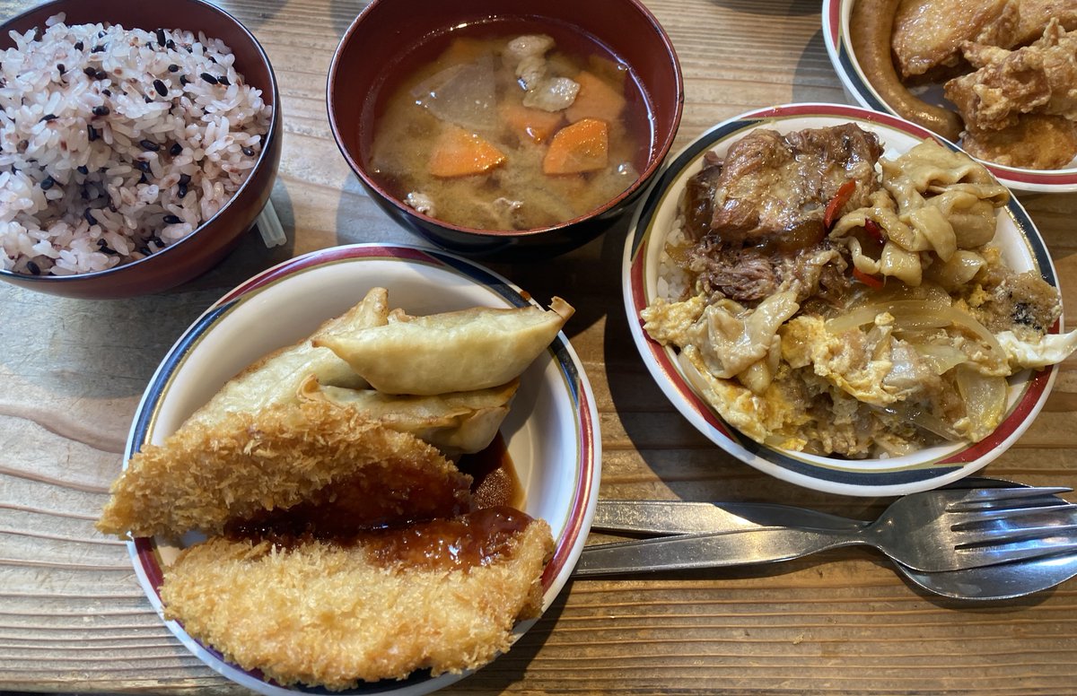 急に冬来ないで‼️昨日暖房つけて冬パジャマ出して毛布出した寒すぎるもう絶望