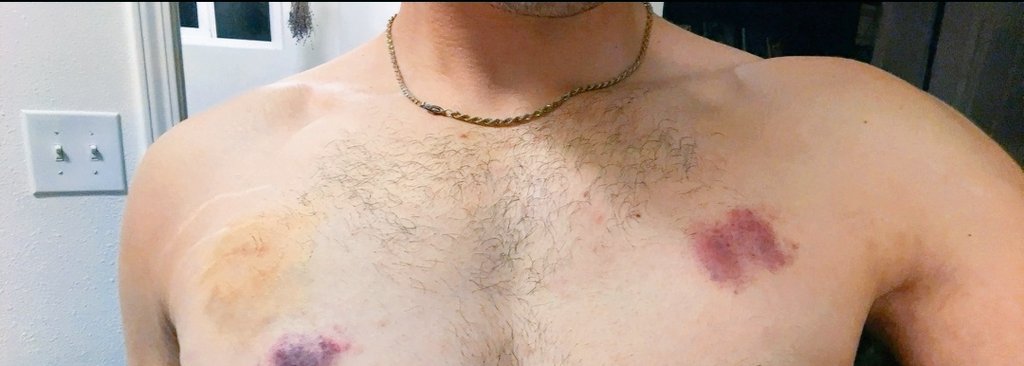 @thegaytwink tweet media