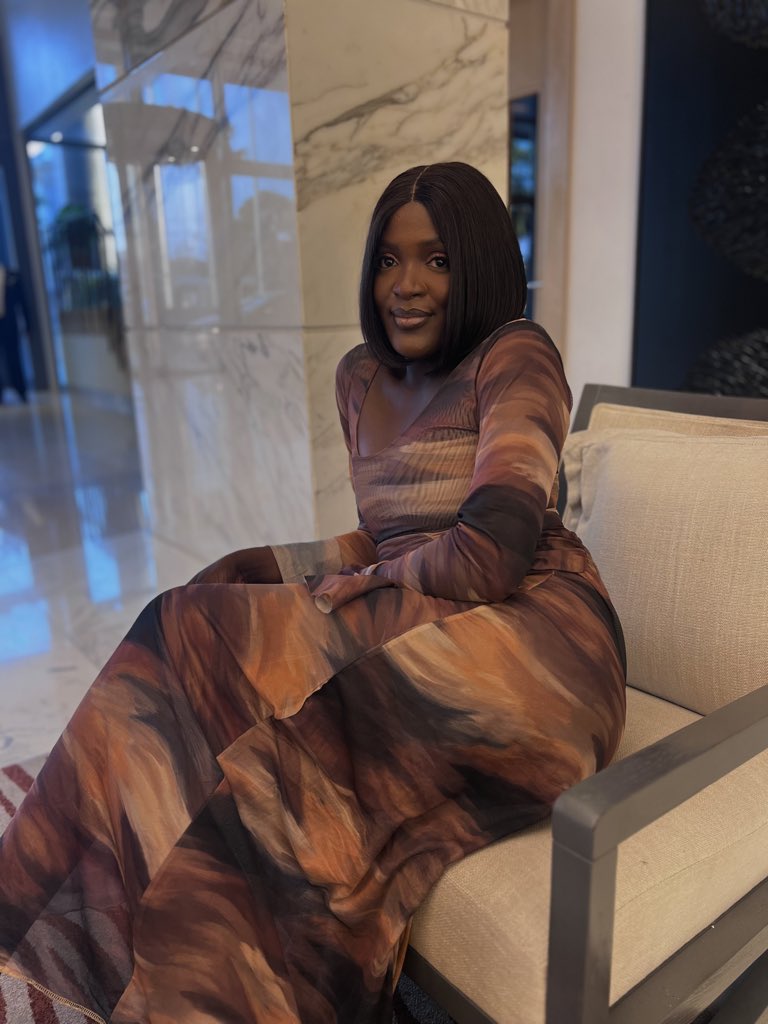 thadarkskingurl's tweet image. 10years in 1year🎉

Happy birthday to this beautiful and amazing lady😍 I love you so much ❤️

💄: @wuraolathegem 

#birthdaygirl  #october23 #alwaysbeautiful