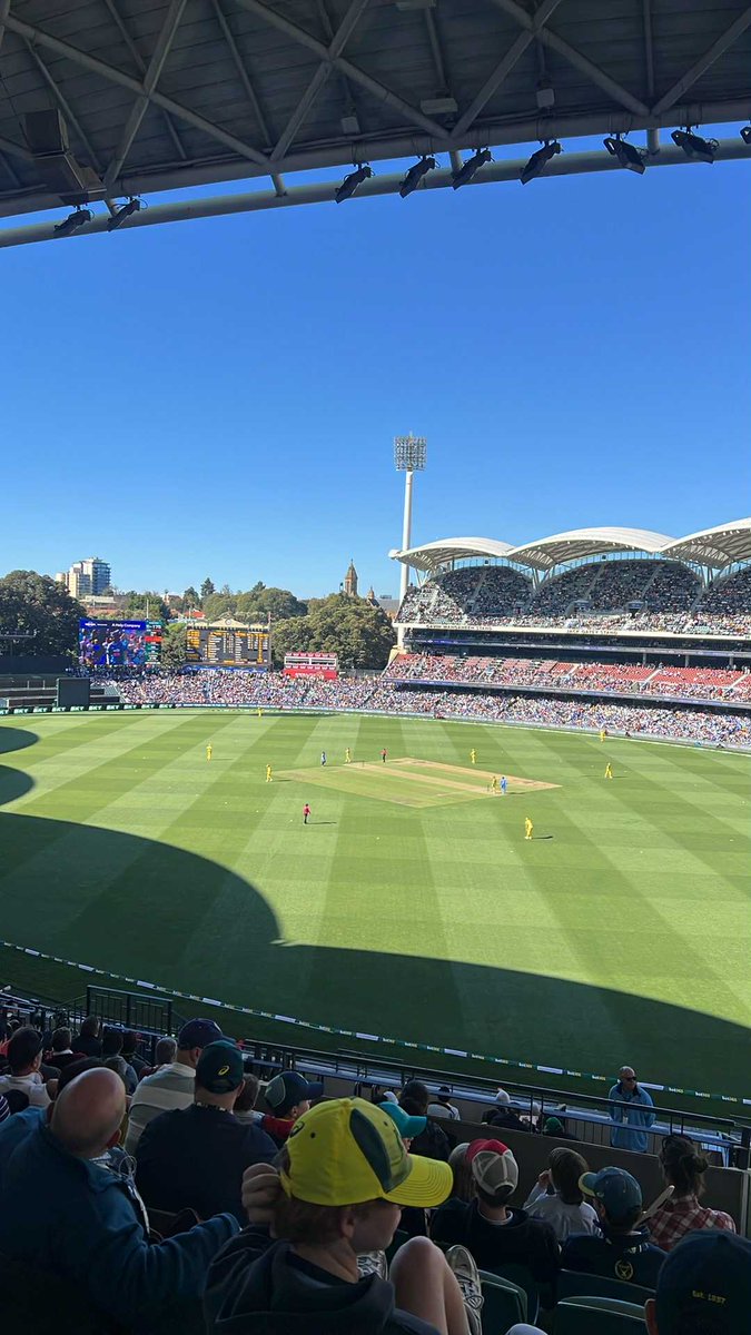 Explosions_Fire's tweet image. Do you think extractions&amp;amp;ire is in Virat Kohli’s top 10 favourite chemistry youtube channels? I like to think it is