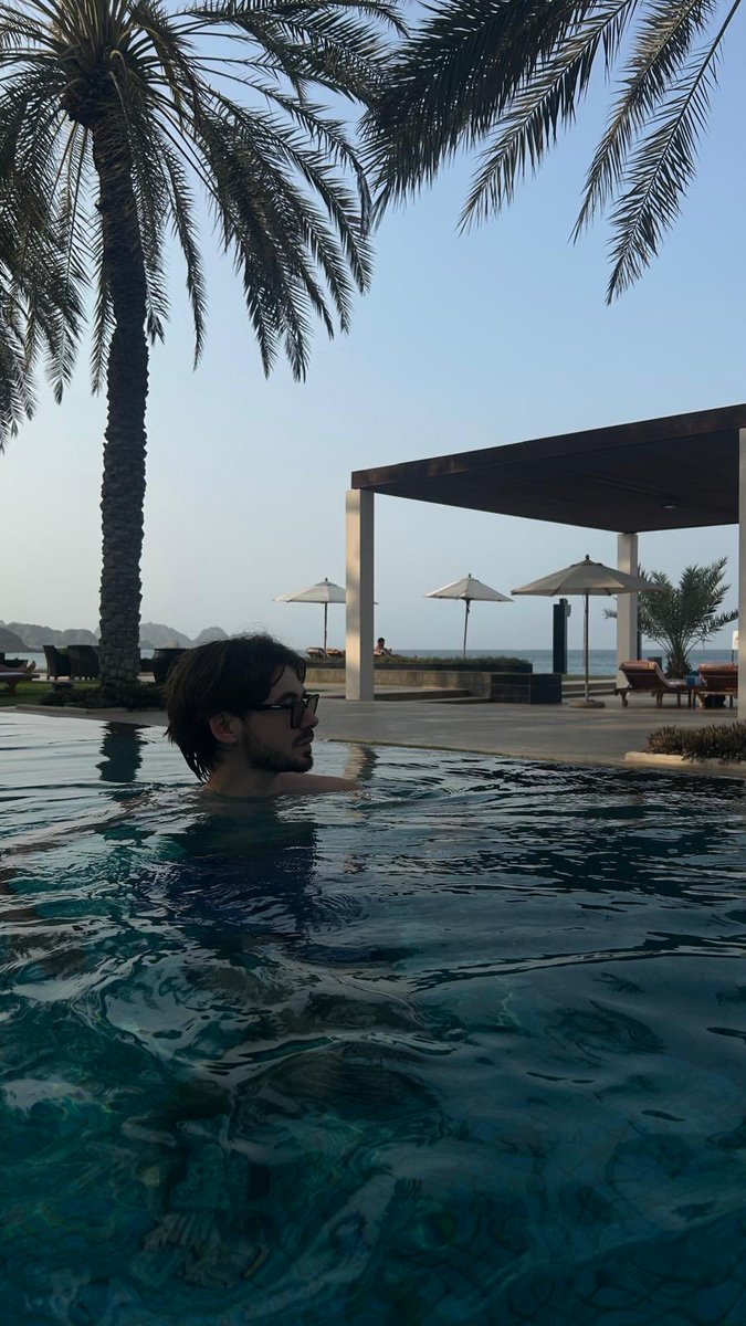 dylan_wlms's tweet photo. Re.

Grosse prise de recul loin de tout contenu ces derniers temps, j’en parlerai plus en détail mais il était nécessaire de se resetup 

Que ce soit d’un pdv santé ou productivité fallait poser le cadre nécessaire aux ambitions que j’ai et commencer à les prendre beaucoup plus sérieusement

L’heure est venue de faire le speedrun d’une vie

- Reprise du contenu le 1er Novembre
- Propal V2 dans les rouages
- et bien d’autres choses…

À bientôt 👋