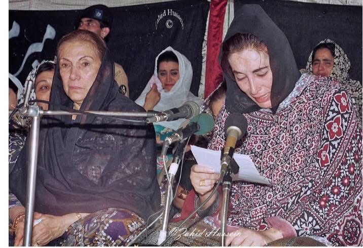 ADfarooqBhh's tweet image. Her sacrifices for this nation are etched in history with blood & pain. She stood beside her husband, Shaheed Zulfikar Ali Bhutto, in the face of tyranny & bore the unimaginable grief of losing her childrens. All for the cause of democracy and Pakistan’s future. #MadrEJamhuriyat