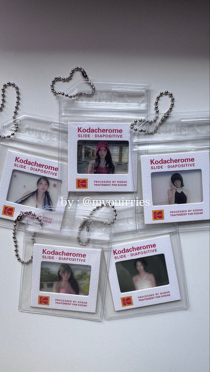 myouirries's tweet photo. 💌 TWICE THIS IS FOR KL FREEBIES 💌

🦢 Mina's photo film keychain  🦢 
by @myouirries 

♡ Random 1x photo film per person 
(5 types available) 🎞️ 
♡ Limited quantity (fcfs)
♡ Read 2nd pic!

See you on dday, onces! 🩷
#THISISFOR #TWICEinKL #TWICE_THISISFOR_WORLD_TOUR_KL https://t.co/BQbVbO0eBc