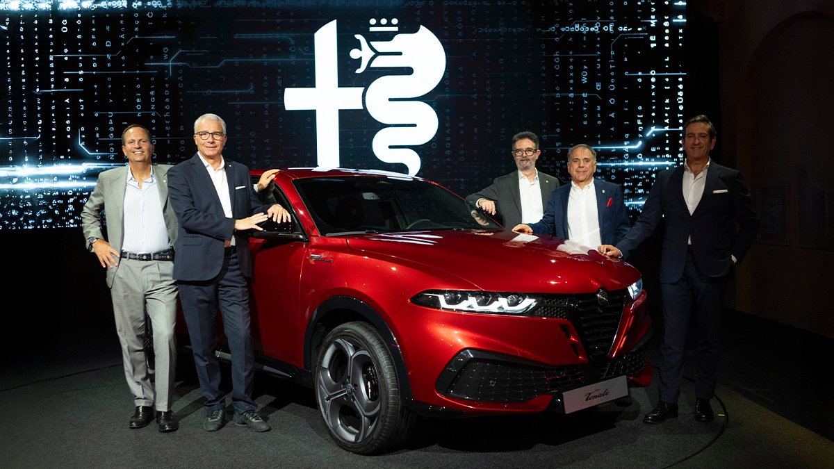 AlfaRomeo_es's tweet image. Pisa, cuna de innovación.​
Allí debutó el nuevo #AlfaRomeoTonale, fusionando pasión y tecnología para despertar emociones que solo la #HumanIntelligence puede provocar.​ bit.ly/4nn7yL5

#AlfaRomeo