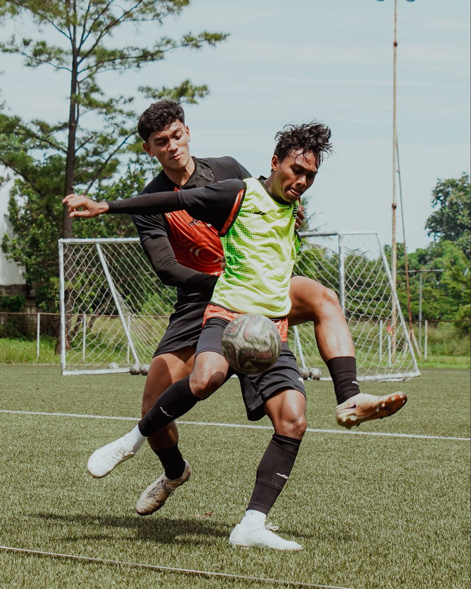 Persija_Jkt's tweet photo. Maksimalkan setiap sesi latihan! ๐ฆพ
Tim EPA Persija U-20 terus mematangkan persiapan jelang pertandingan lanjutan EPA Super League 2025/2026 akhir pekan ini menghadapi PSBS Biak.
#PersijaDevelopment #MenujuTimUtama #Persija https://t.co/acChC1IhHt
