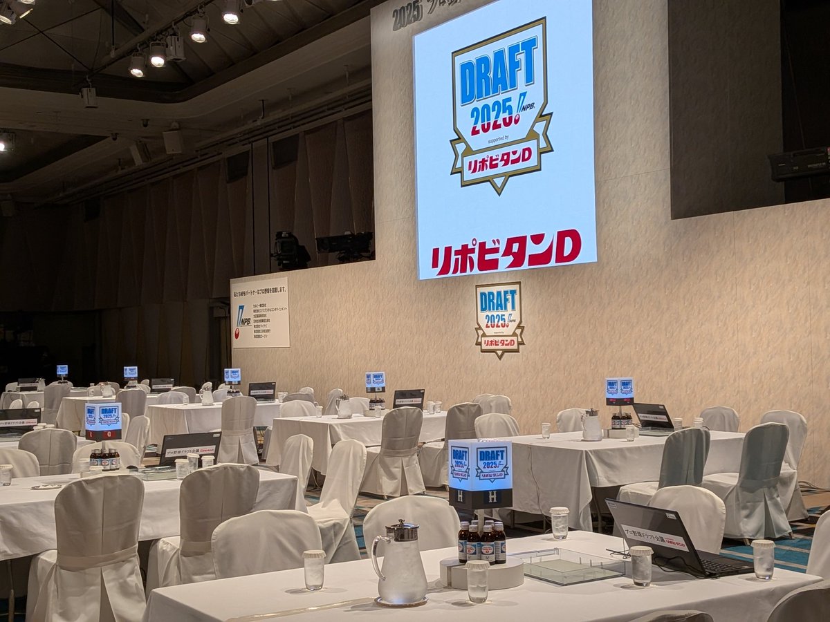 クロマツテツロウ←ドラキン&ベー革を描いてる人 (@kuromatie