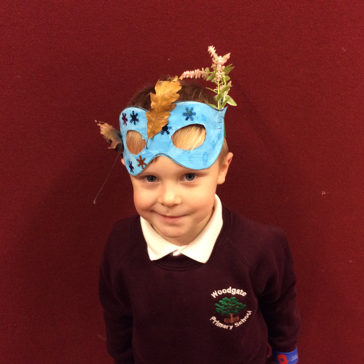 The children enjoyed making their own natural masks to wear during their cultural dance workshop