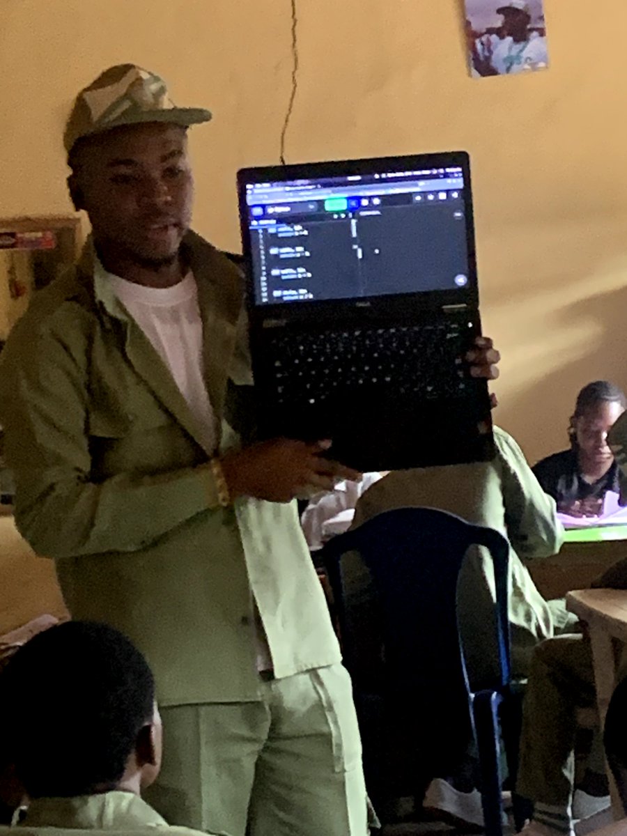 Dodeel_Benue's tweet photo. Excerpts from today's CDS! 
Introduction to Python programming language. https://t.co/YO0vYLIJIG