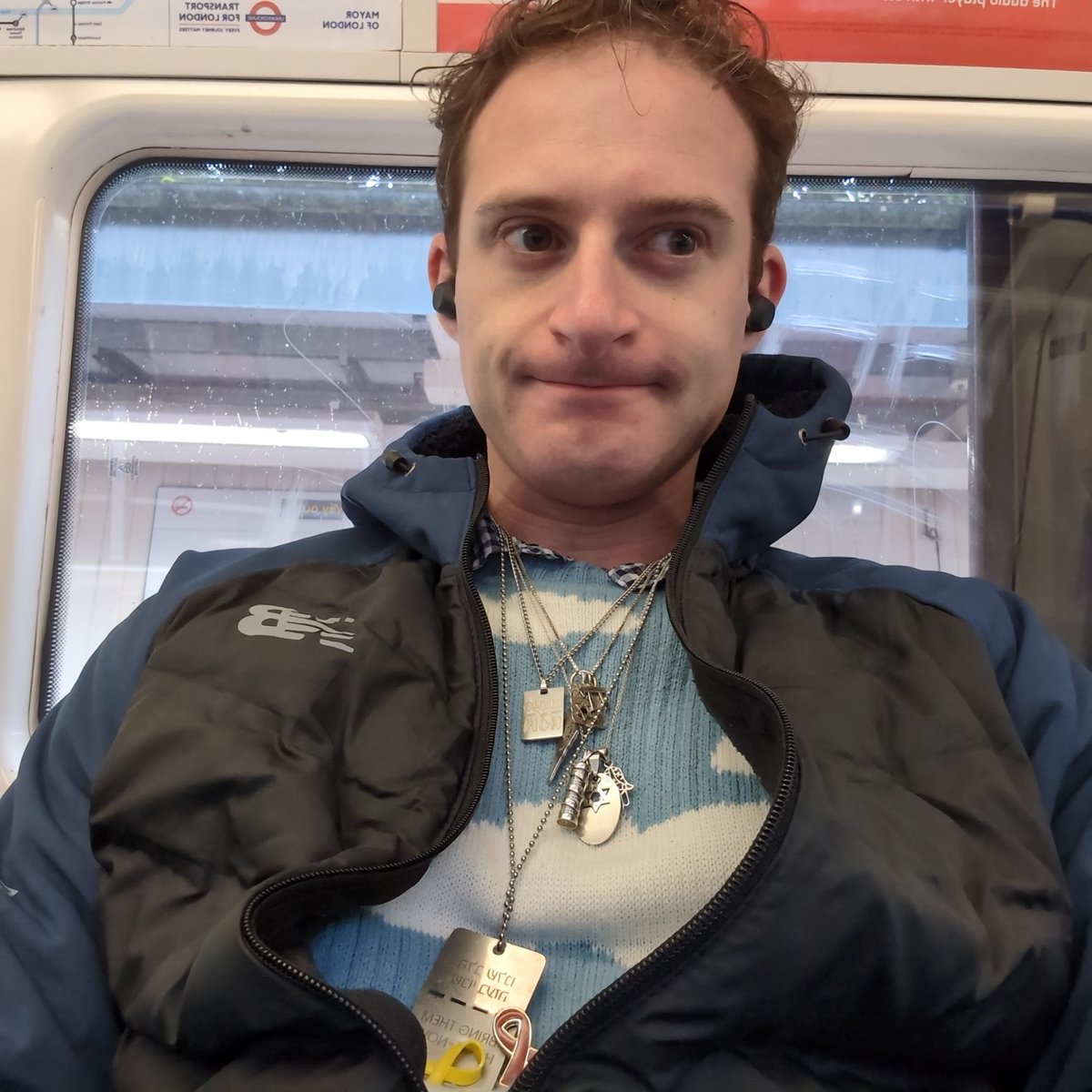 steveeypips's tweet image. On my way into London to be provocatively Jewish...
And by that, I mean TO EXIST.