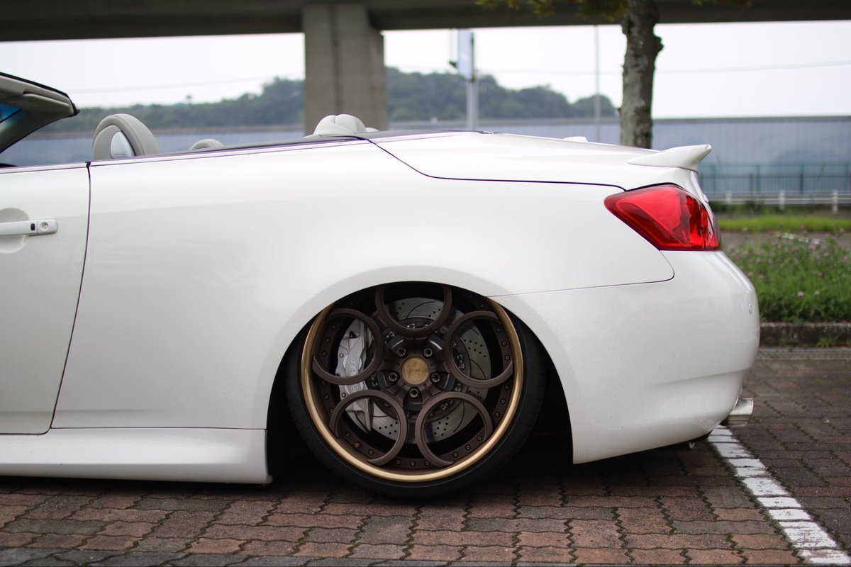 HIROMI Roofless Exhaust Freak tweet media