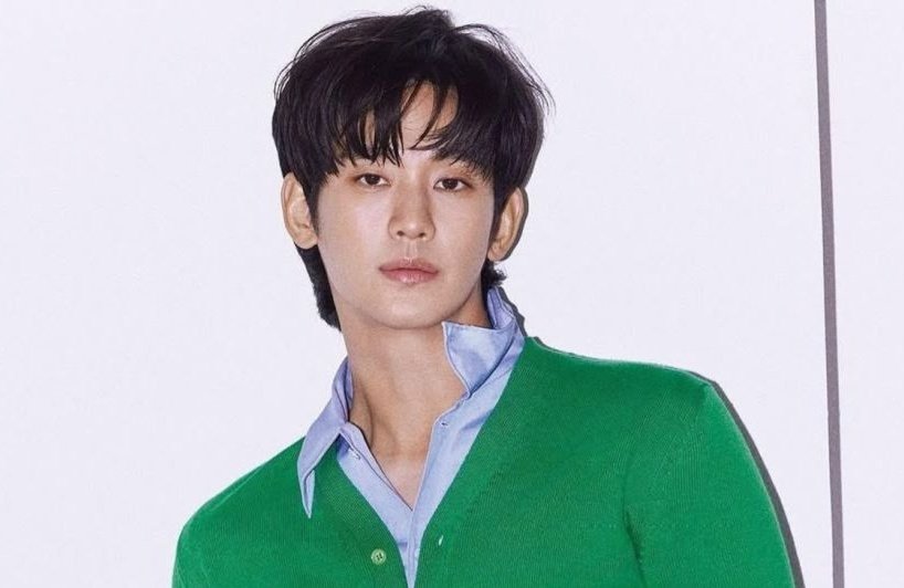 Actor #KimSooHuyn has reportedly been sued for approximately 7.3 billion won in damages by several companies with which he had modeled, and the related lawsuits will begin in earnest in November!!

#HallyuForums #Hallyu
