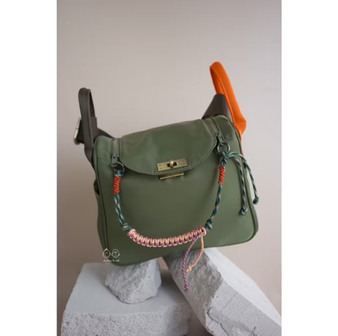 hongsieur's tweet image. wts preloved bag / tas / sling bag lokal local brand merk chicken to owl condi mulus lengkap box + dustbag 

#preloved #prelovedbag