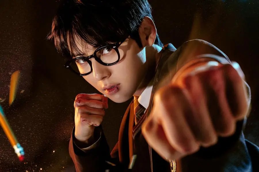 DiarioFanatik's tweet image. 🌸 #HwangMinhyun en conversaciones para #StudyGroup2  

El estudiante más fuerte de Yusung High regresa con su grupo para sobrevivir los exámenes y nuevos retos en el instituto más peligroso, combinando acción y comedia escolar.  

📅 Estreno previsto para 2026