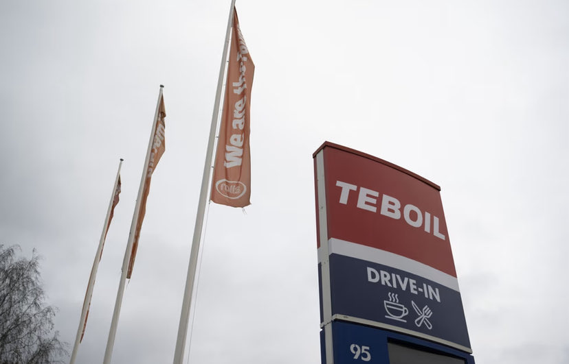 Teboil joutumassa nyt Suomessa vaikeuksiin Yhdysvaltain pakotteiden takia. Tämän myötä Teboilin aikakausi Suomessa on päättymässä ja sen mukana yksi Venäjän taloudellisen vaikutuksen kanava. Se on erinomainen uutinen Suomelle.