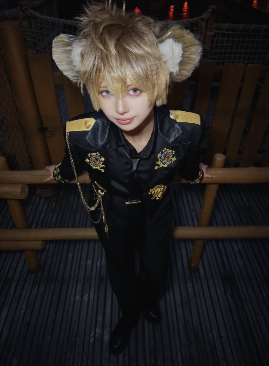 koyoiCOS4141's tweet photo. オレのピンショは高いッスよ？

 #Dハロ  #Dハロ仮装  #Dハロ仮装2025  #Dハロツイステ仮装  #twstコスプレ  #ツイステコスプレ  #コスプレ  #コスプレイヤー  #cosplay  #コスプレイヤーと繋がりたい  #ラギーブッチ https://t.co/EIXa1oGrLu