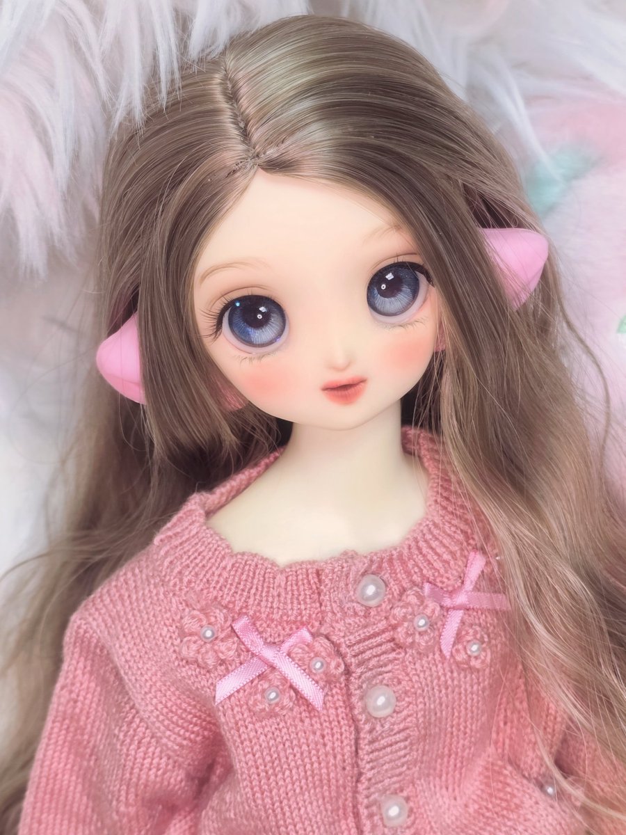 오랜만에 인형 사진 🧸🩷
선물 받은 말랑모찌 귀파츠 감쟈합니댜 🫶

🎁 : <a href="/8alpalpal/">𝟠𝟠𝟠</a> *알라뷰)