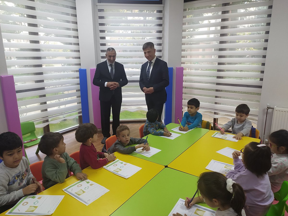 Kaymakamımız Niyazi ERTEN, Gül Kur’an Kursu’nu ziyaret ederek öğrencilerle bir araya geldi.