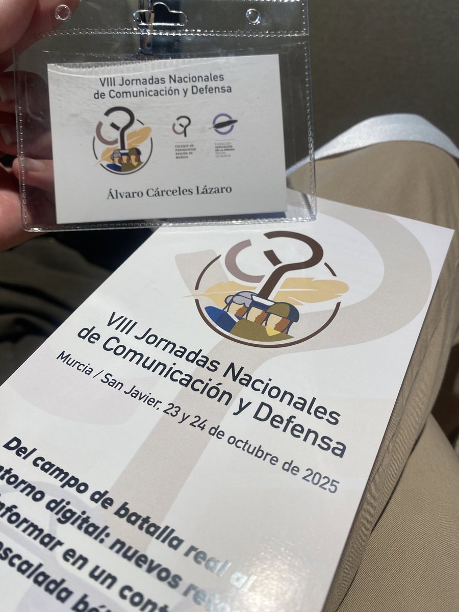 AlvaroCLazaro's tweet photo. Comienzan las VIII Jornadas Nacionales de Comunicación y Defensa🗞️🎖️

“En la Región de Murcia estamos fabricando naves espaciales”, afirma D.Alejandro Cuerda Lorenzo, Almirante Jefe del Arsenal Militar de Cartagena

#jornadasDEFCOM #Comunicación #Defensa https://t.co/Lq5b1B3kVz
