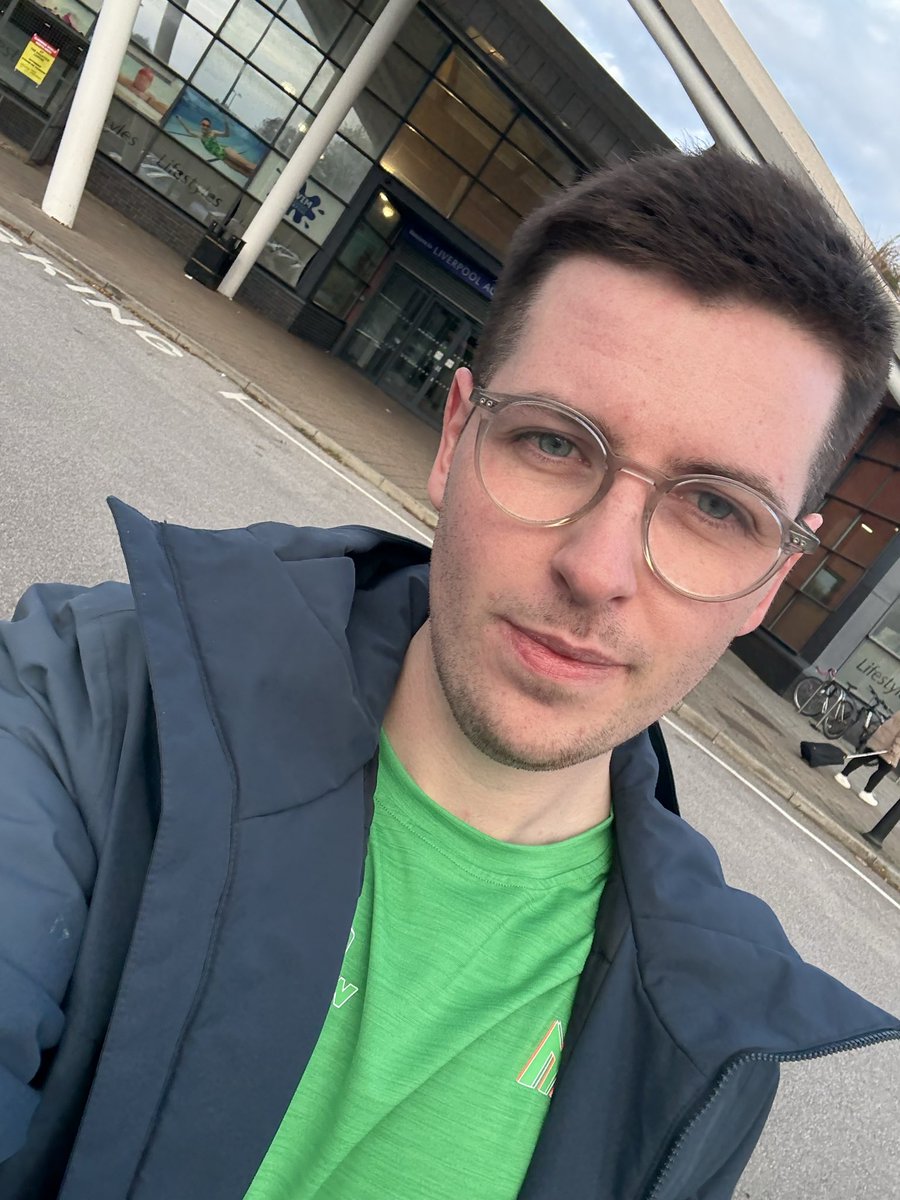 Harry Doyle 🌹🏳️‍🌈 tweet media