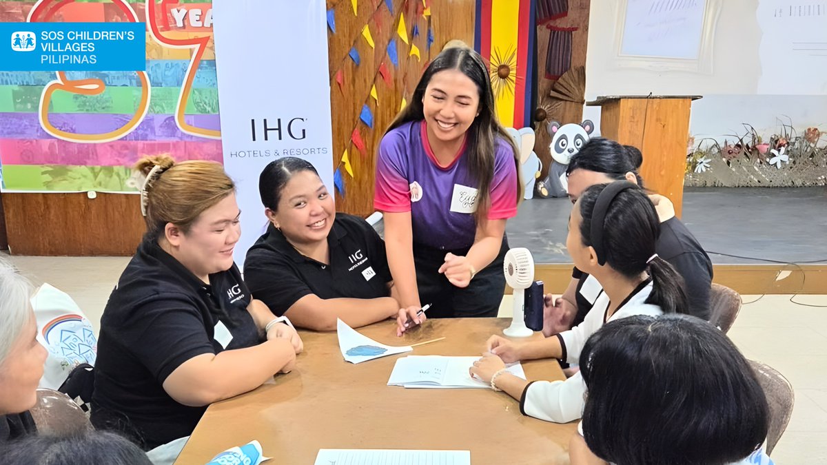 Children and young people find arts and sports as avenues for self-discovery. ✍️⚽<a href="/IHGhotels/">IHG Hotels & Resorts</a> fortified this by leading a calligraphy session and football games among children and youth.  Special thanks to @tombowPH for the calligraphy pens!

📌Read more: 
tinyurl.com/5t2za8mu