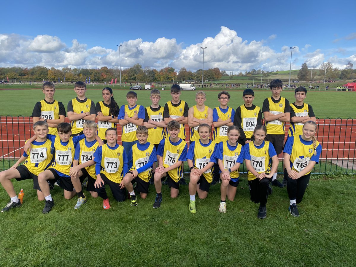 MCSactive's tweet image. Da iawn to our amazing 24 pupils who represented @MorristonComp on Wed 22nd at the Welsh Interschools Cross Country Champs in Brecon. In a truly incredible comp that saw over 2000 pupils from across Wales take part. #proudpedept @welsh_aa @WelshAthletics @AllWalesSport #XCOUNTRY