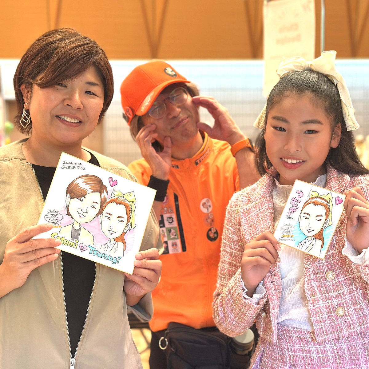 【イベント情報】
2025.10.26㊐ささえあいマーケット＠滝沢ふるさと交流館
☆たぐさんの似顔絵コーナー：モノクロミニ色紙500円〜
☆ゆめちゃんのポーリングアート体験コーナー：お一人様500円
こども食堂・キッチンカー・ワークショップ・ステージイベントもあるよ♪
みんなで来てね♪