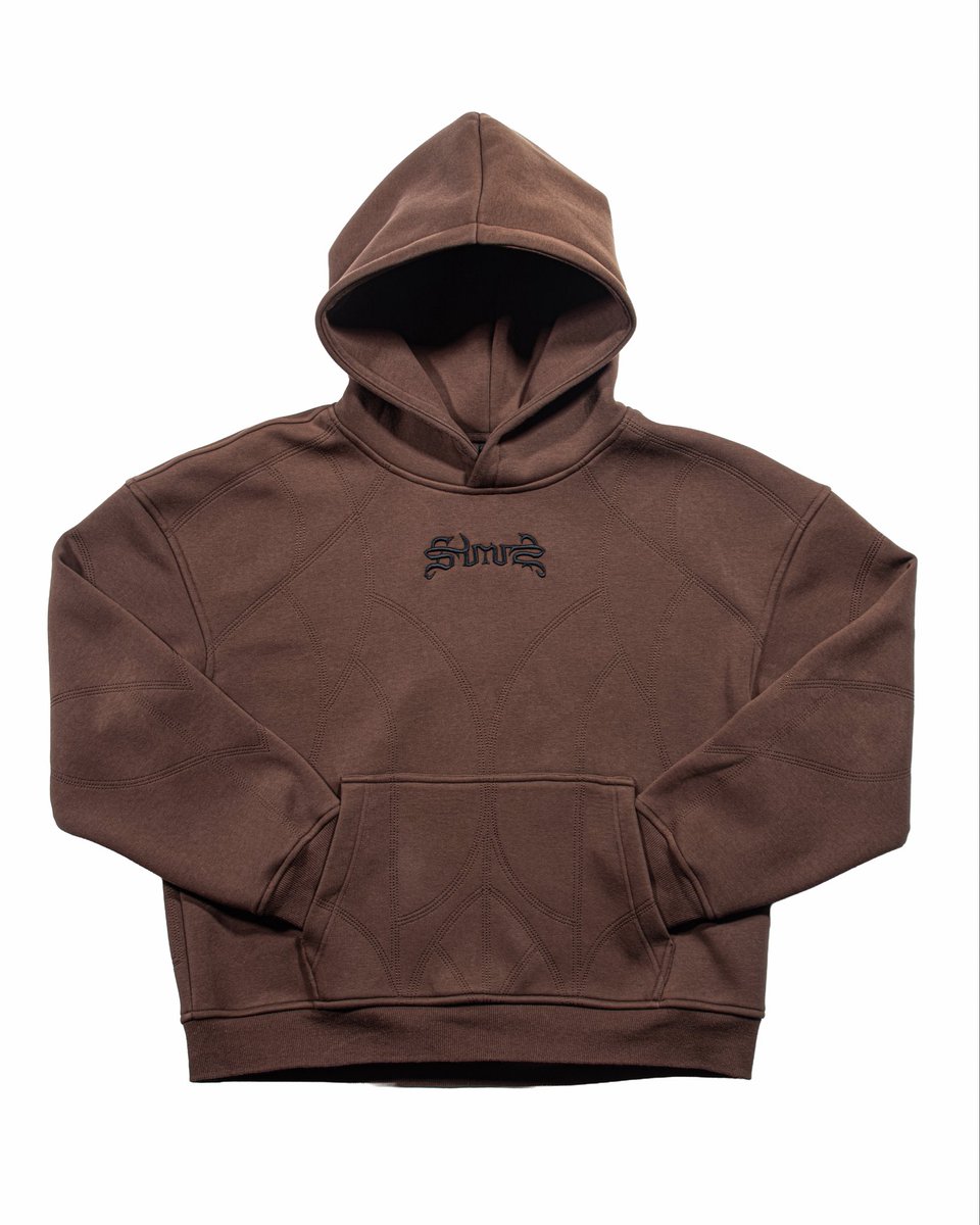 sdwz_'s tweet image. Toujours bon de rappeler que je fais des fringues légendaires sur mon temps libre.

Vous pouvez retrouver mon travail sur 
instagram.com/_sdws_/

drop fin octobre 🐦‍⬛