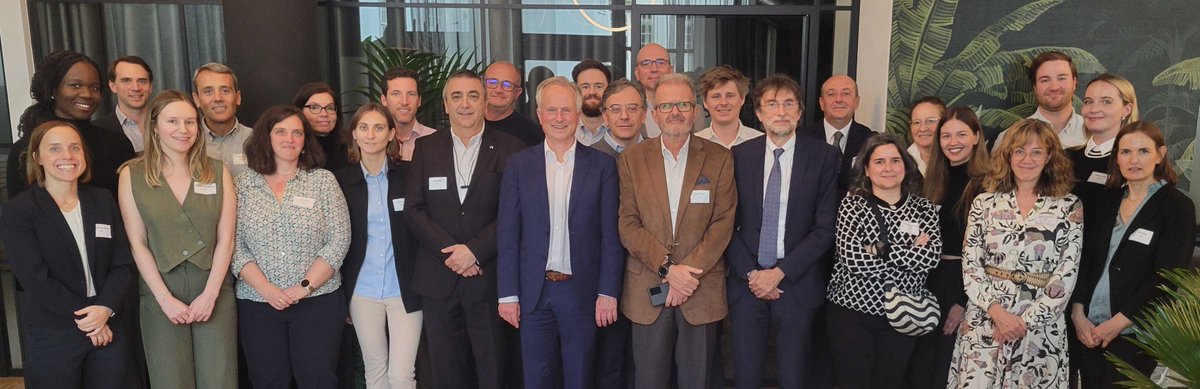 ESREuroSafe's tweet photo. EuroSafe Imaging was proud to take part in this week’s RHYTHM project kick off meeting, which aims to improve quality, safety, &amp; accessibility of medical imaging for children, adolescents, &amp; young adults.
Read more: https://t.co/allQs6PfsL https://t.co/lQCEjx92wj