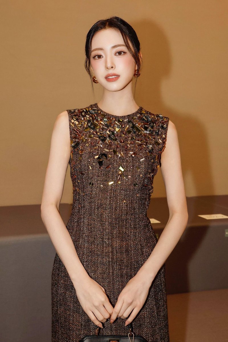 itzypopbase's tweet image. ITZY’s Yuna is rumored to be announced as the next Global Ambassador for FENDI.