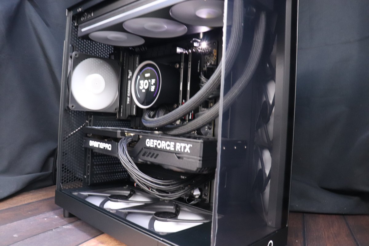 オーダーメイドPC自作代行　３０ オーダーメイドPC自作代行 30