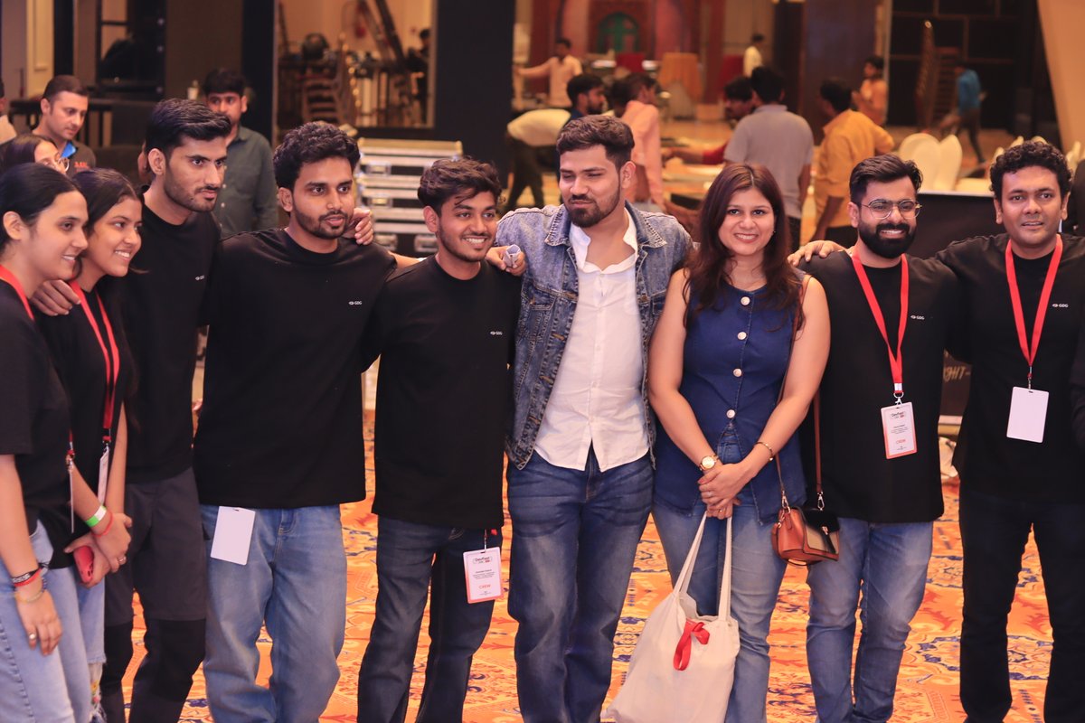 abdullah1shahid's tweet image. Moments from DevFest New Delhi 2025
Grateful to be part of the energy, ideas, and community that make this event truly unforgettable.
#DevFest2025 #GDGNewDelhi
